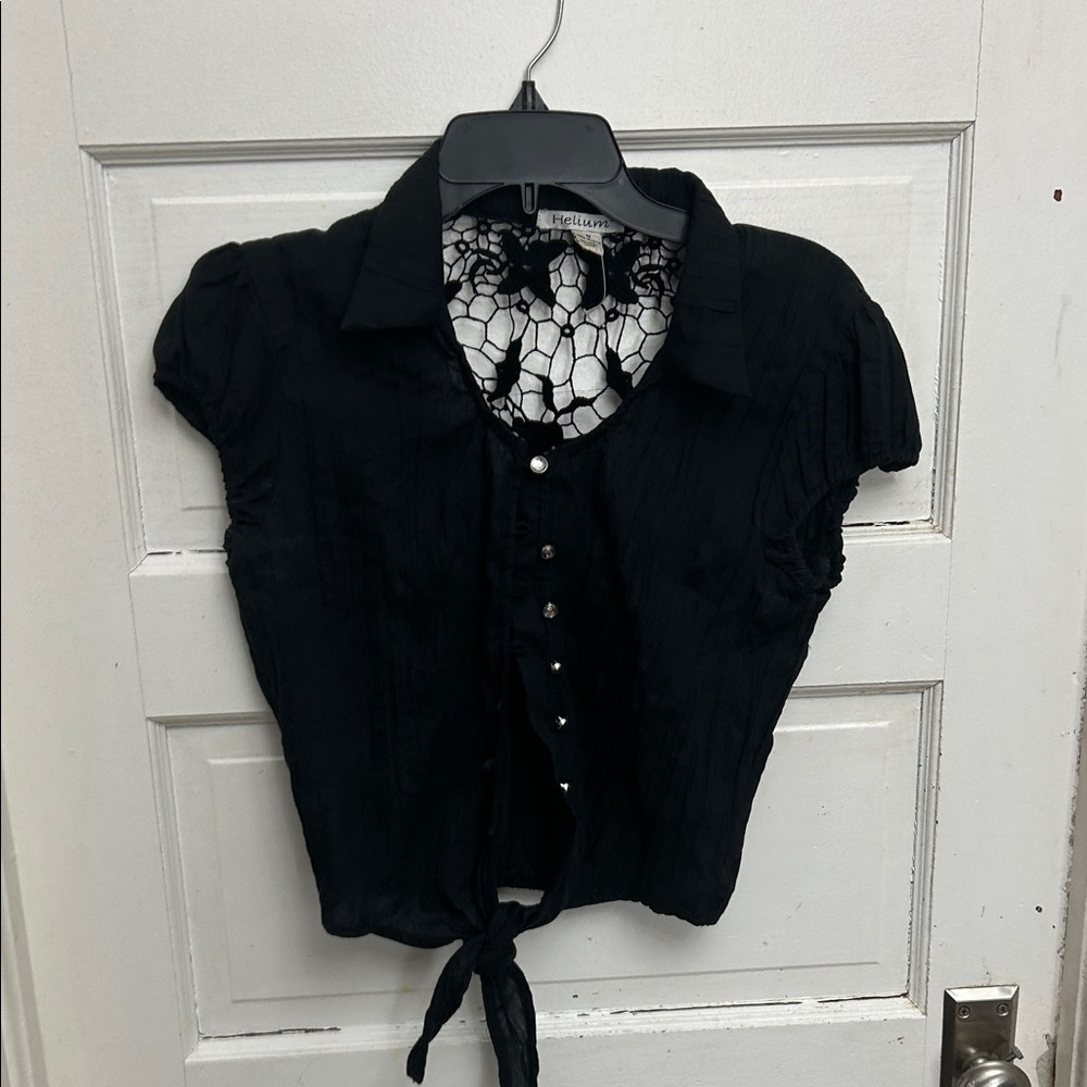 Black Tie-Front Short Sleeve Blouse with Lace Back - Hellum